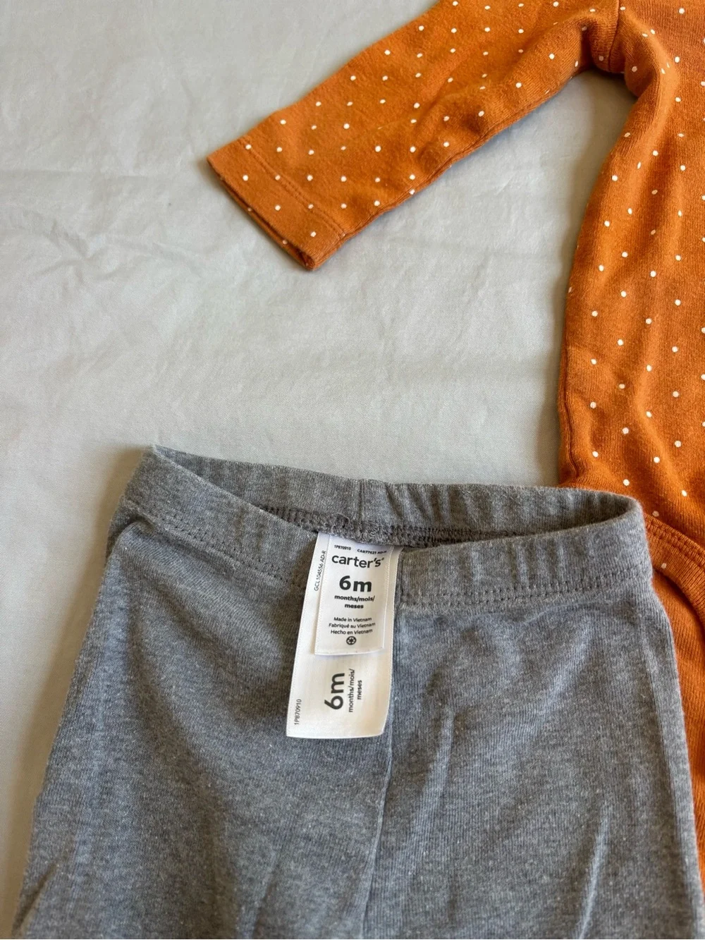 Carter's Fall colors Polka Dot Long-Sleeve Bodysuit with Gray Bird Pants - 6’